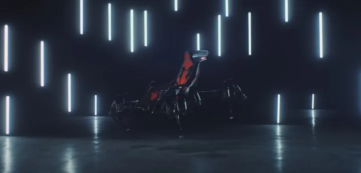  Uçan araba JetRacer, saatte 250 kilometre hıza ulaşabiliyor