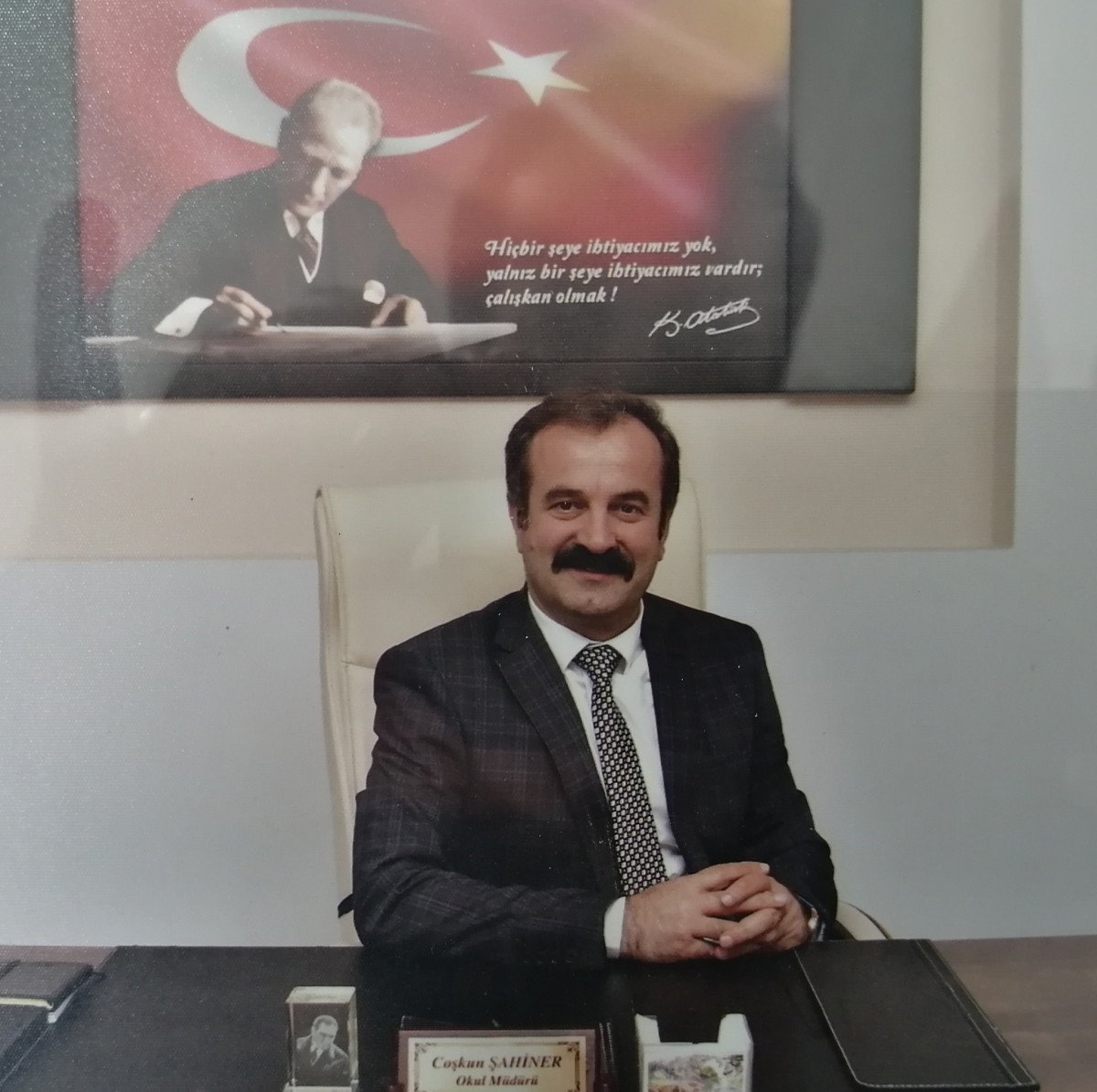  Bursa'da, dansöz oynatılan okulun müdürü dava açtı