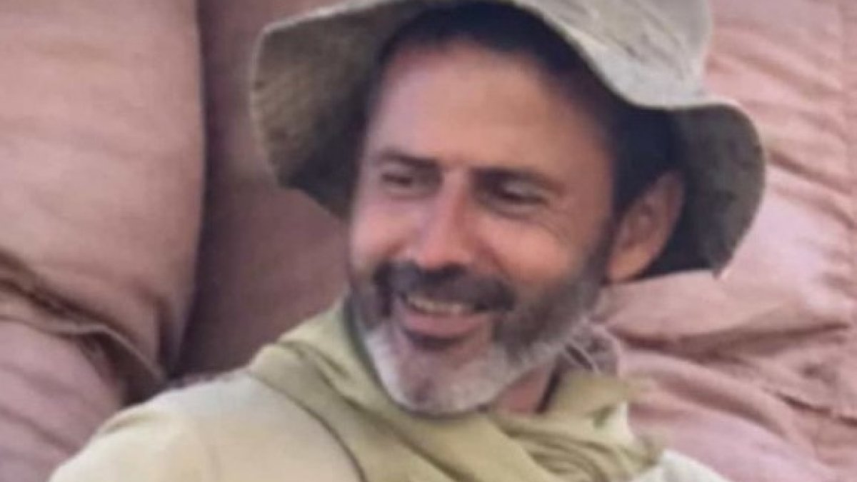 Hakkari'de ceviz ağacından düşen güvenlik korucusu yaşamını yitirdi